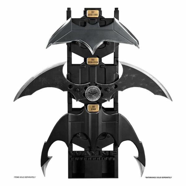 white-batarang 3