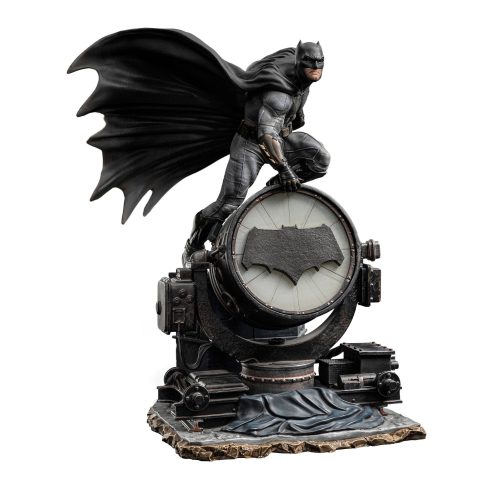 Zack Snyder's Justice League: Batman on Batsignal Deluxe Art Scale Statue 1/10 Φιγούρα Ύψους 28 cm