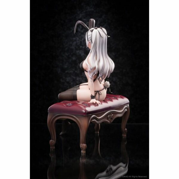 white-tana 4